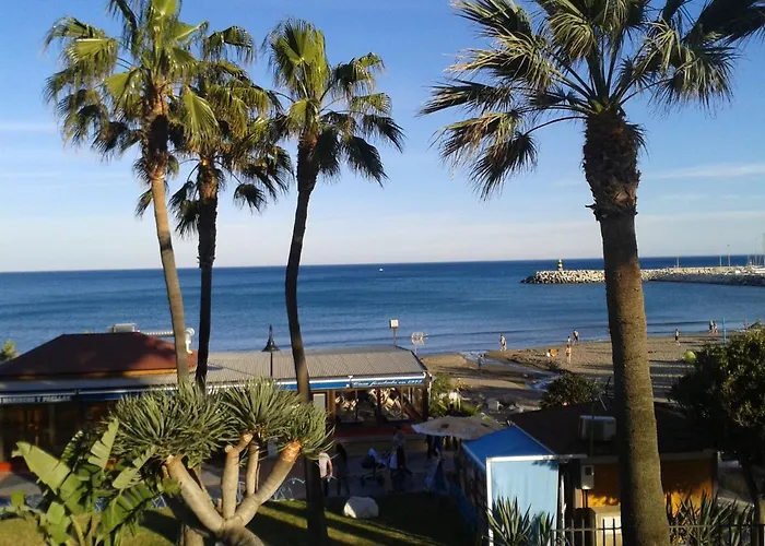 Privado En Sol Aloha Torremolinos